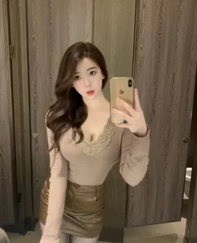 大胸妹C杯好大好软