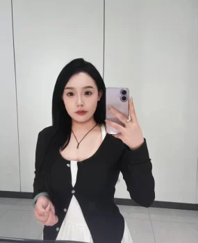 成都首开大学生