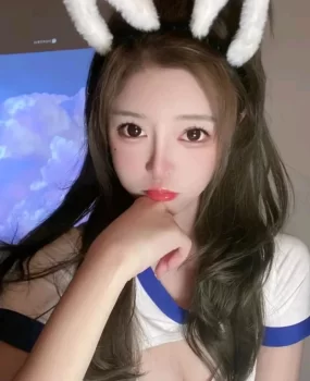 制服诱惑猫耳学生妹妹