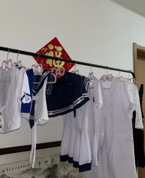 山青政cosplay学妹