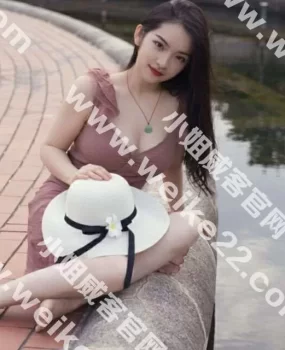 昨天干了个性感气质美女暖儿，温柔可人。