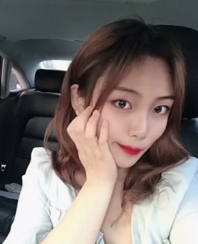 万象城认识的兼职女