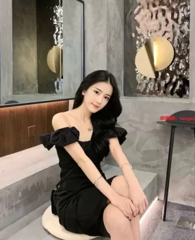 操的兼职小妹水水的，还不停的说爽